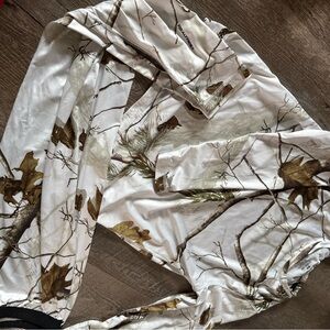 Realtree Camouflage Shirt and leggings with Earthy Tones